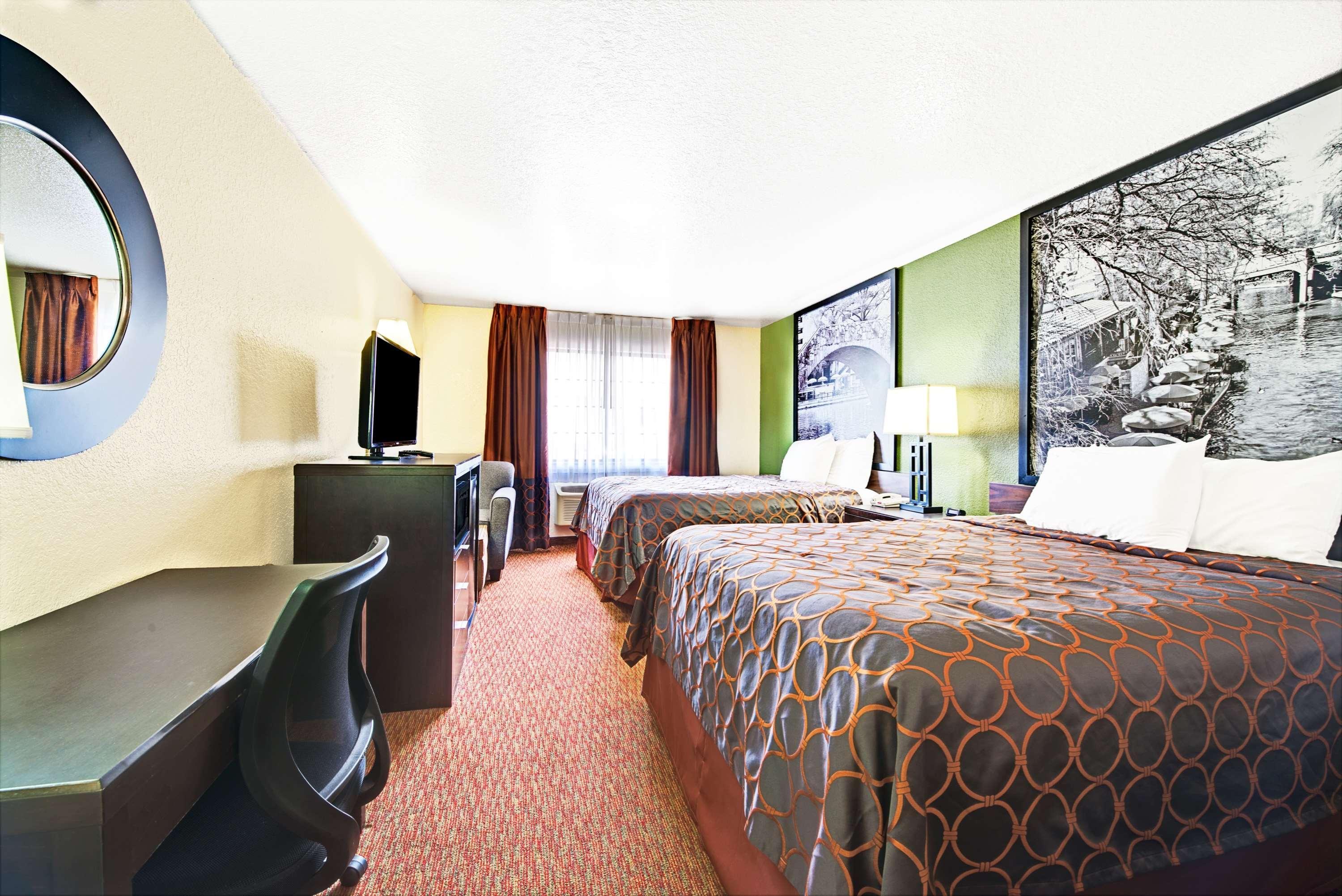 Surestay Plus By Best Western San Antonio Airport Екстериор снимка