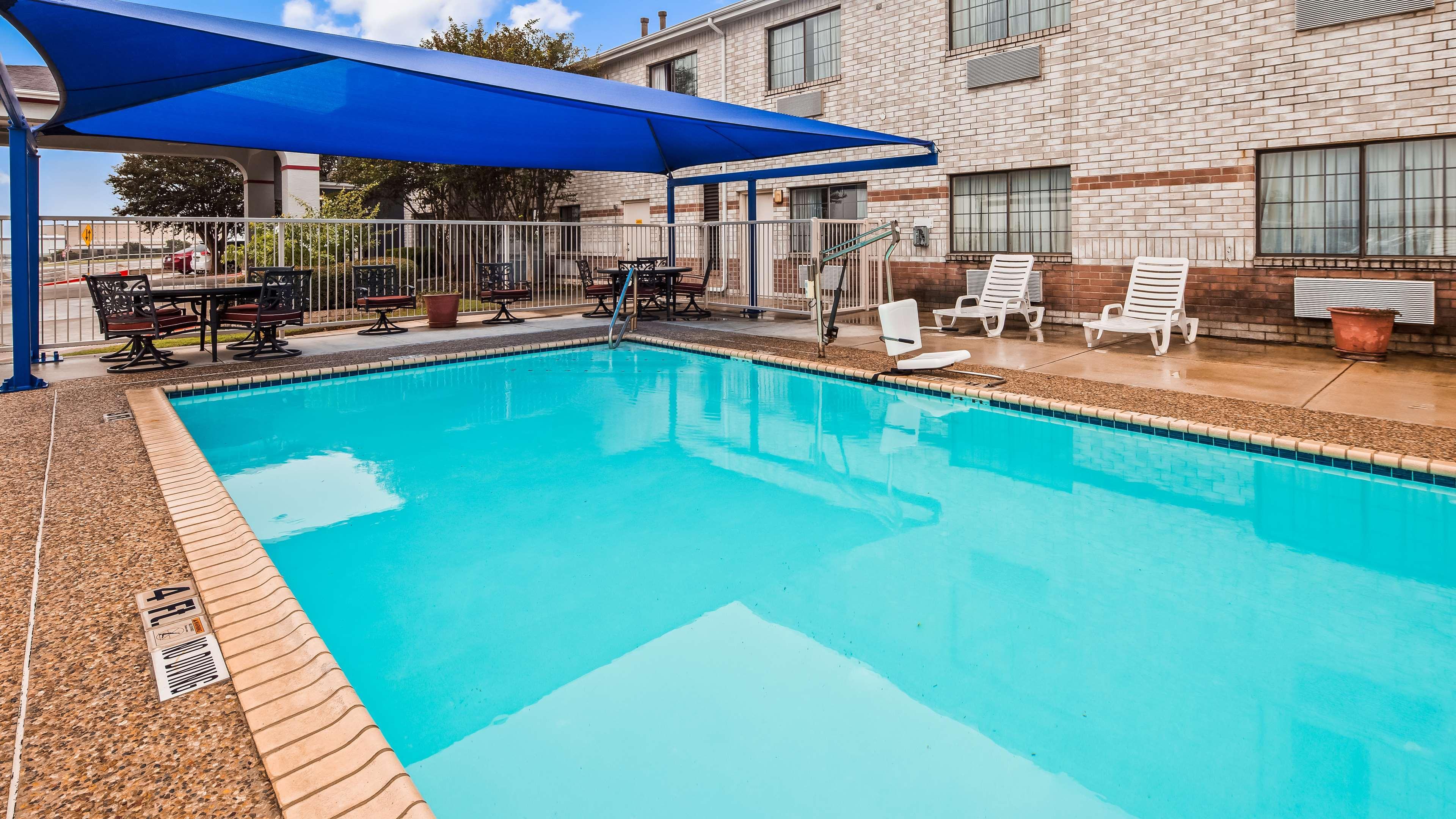Surestay Plus By Best Western San Antonio Airport Екстериор снимка